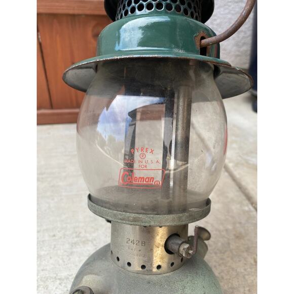 Coleman 242B Lantern Untested Parts or Repair Single Mantle 34B - Picture 3 of 4